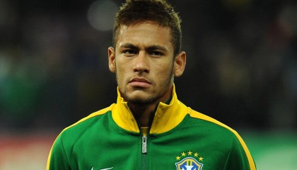 开云体育网页版-尼克斯在麦迪逊广场举办跨年夜篮球音乐会，麦迪尼克斯球衣