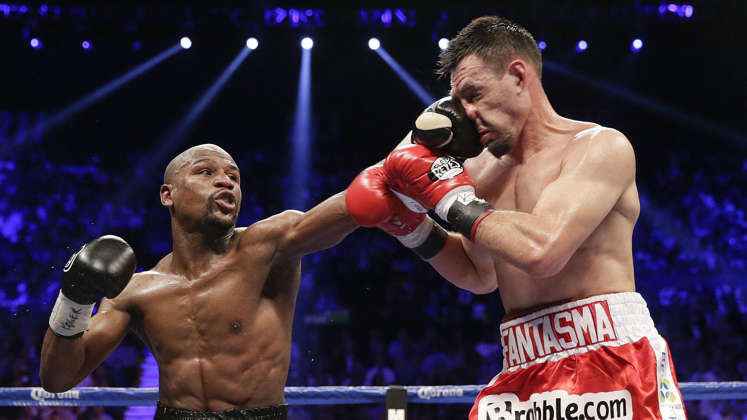 最激烈的终点冲刺回顾,终点冲刺跑的临近终点的一段